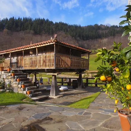 Casona De El Castañíu Hotel