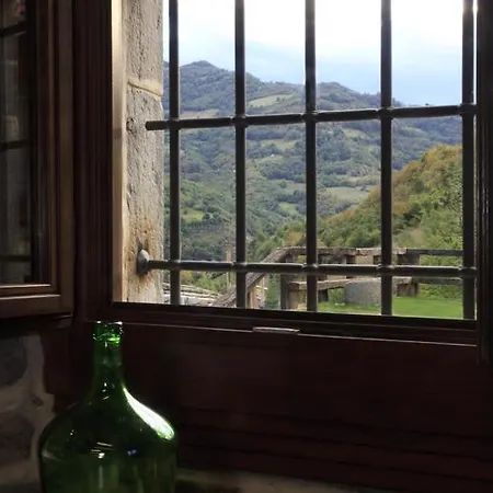 Hotel Casona De El Castañíu 3*