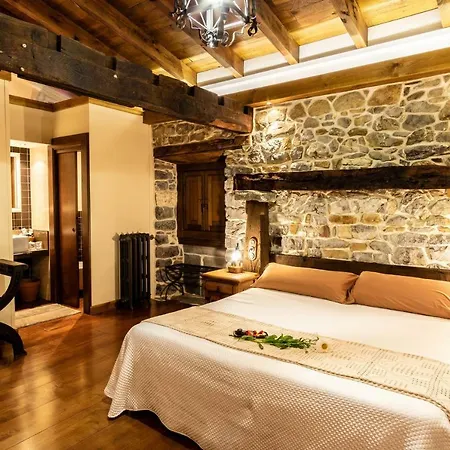 Casona De El Castaniu Serrapio