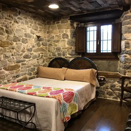 Casona De El Castañíu Hotel 3*
