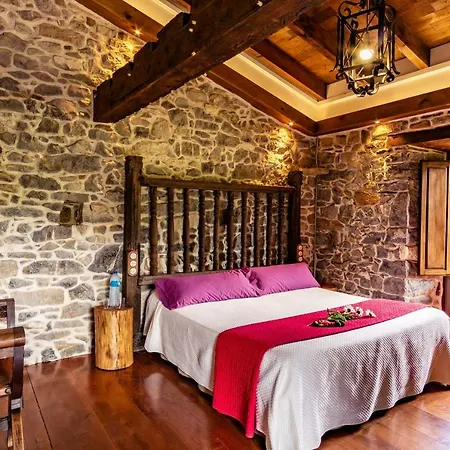 Hotel Casona De El Castañíu 3*