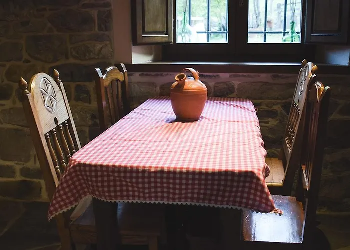 Hotel Casona De El Castaniu 3*