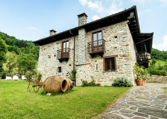 Hotel Casona De El Castaniu 3*