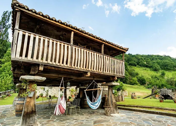 Casona De El Castaniu 3* Serrapio