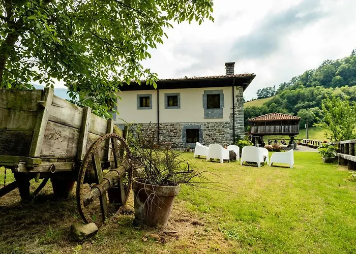 Casona De El Castaniu 3* Serrapio